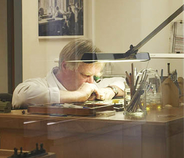 全程透明_株洲亨得利腕表维修服务中心 全程透明_株洲亨得利钟表维修服务中心