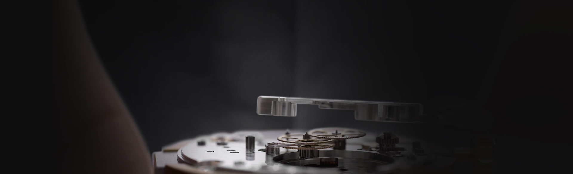 株洲亨得利钟表维修服务中心